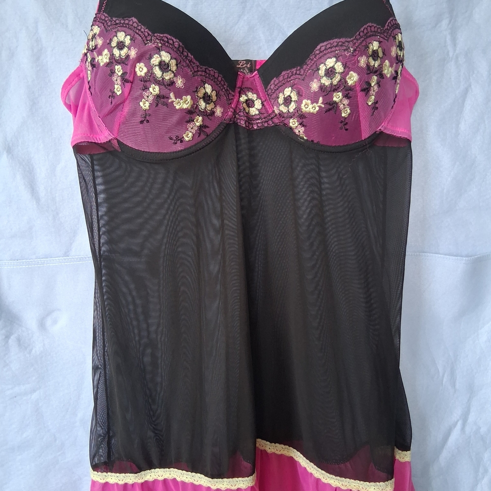 Chic Black and Pink Floral Lace Camisol